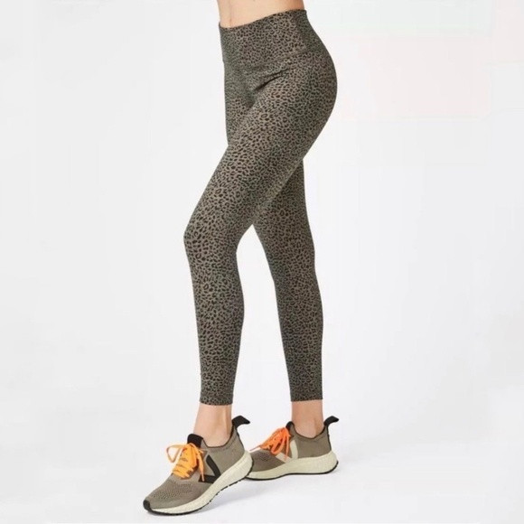 Sweaty Betty Flatter Me Jacquard 7/8 Workout Leggings - Picture 1 of 8